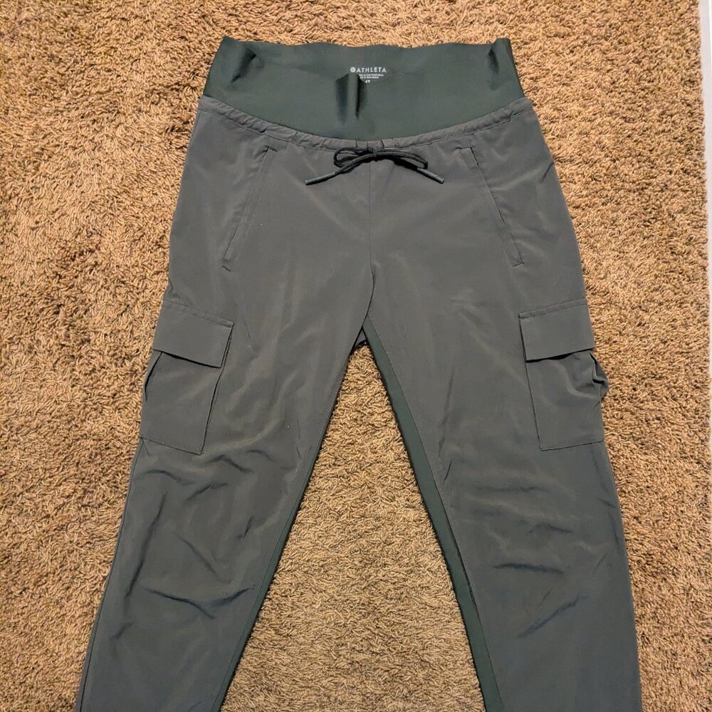 ~2018 Athleta Cargo Joggers 4T